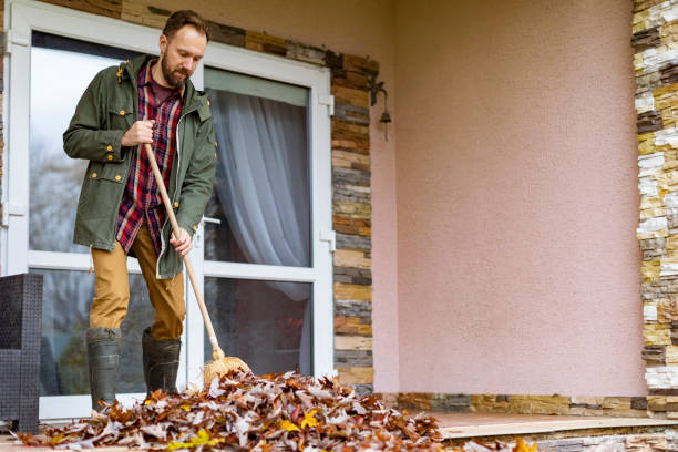 Best Professional Junk Removal  in La Croft, OH