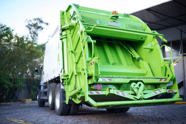 Best Commercial Cleanout Services  in La Croft, OH